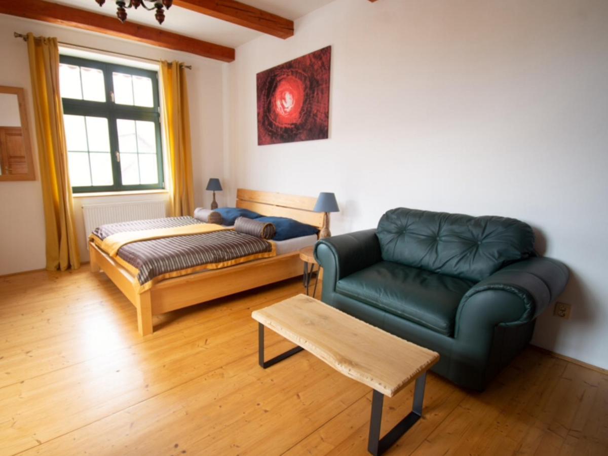 Apartment Sirius F In Center Of Cb チェスケー・ブジェヨヴィツェ エクステリア 写真